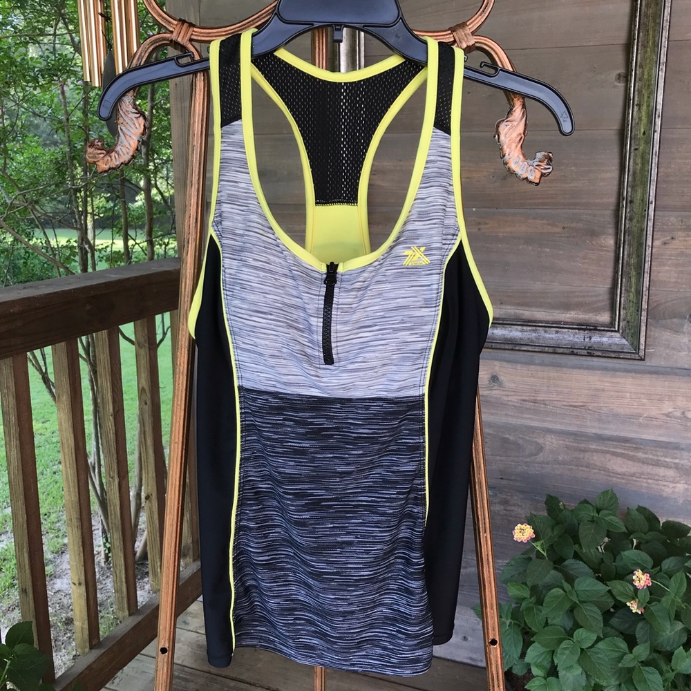 Workout tank